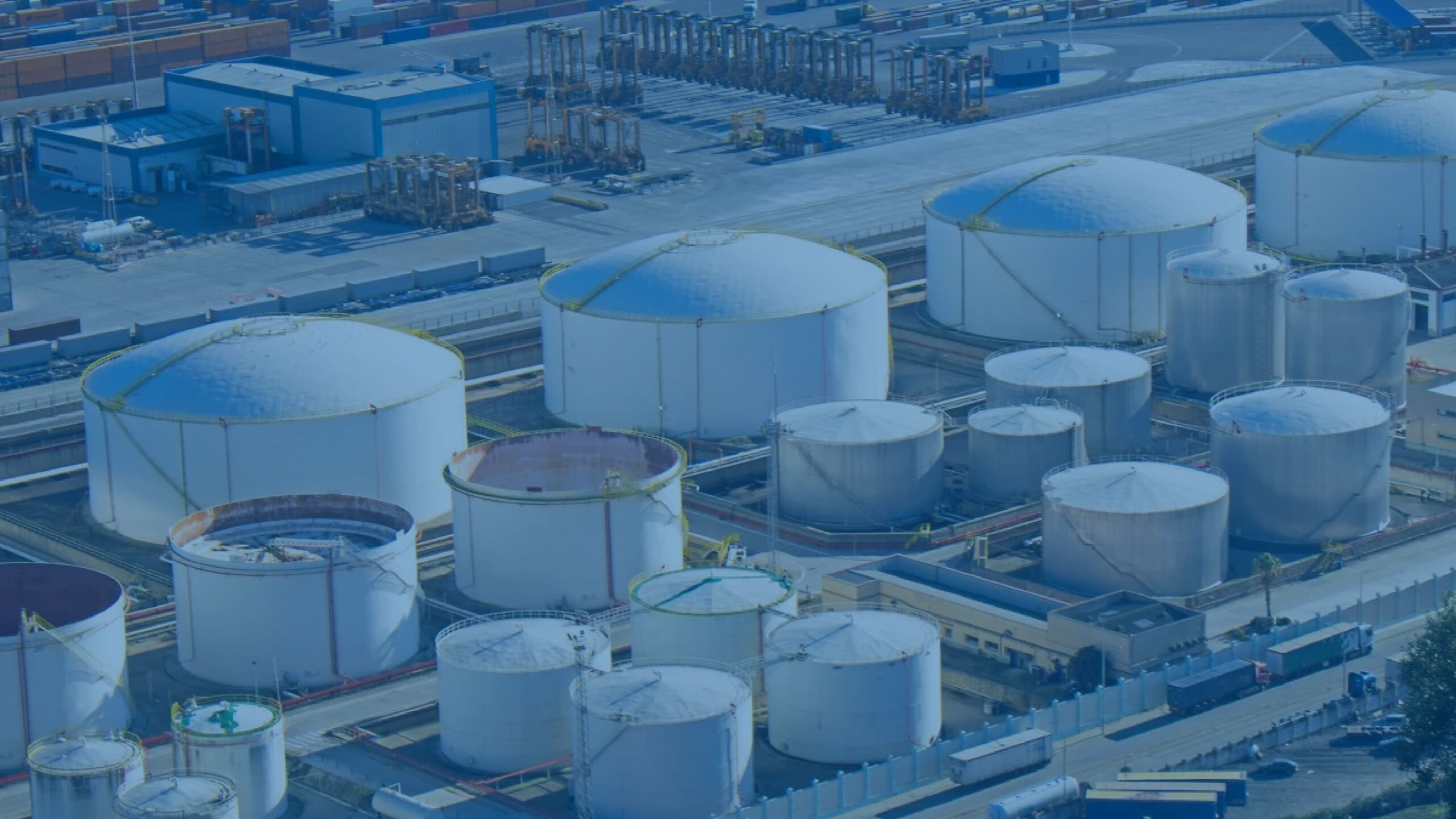Large industrial fuel and gas storage units